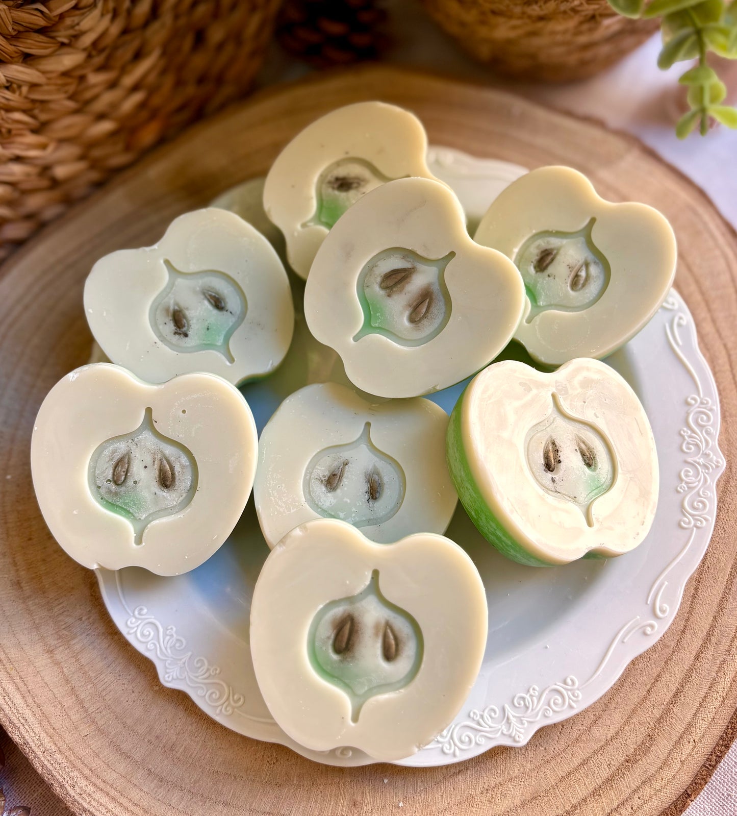 Wax melt "One apple a day"